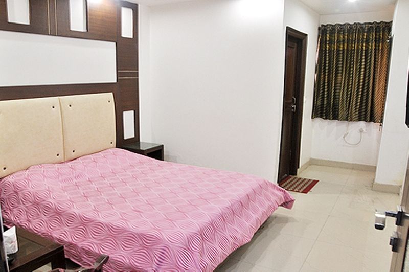OYO 7781 Hotel Sai International Neu-Delhi Exterior foto